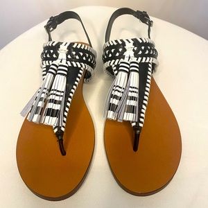 Vince Camuto Sandals in Great Condition Black and White with Tassels Size 9.5M